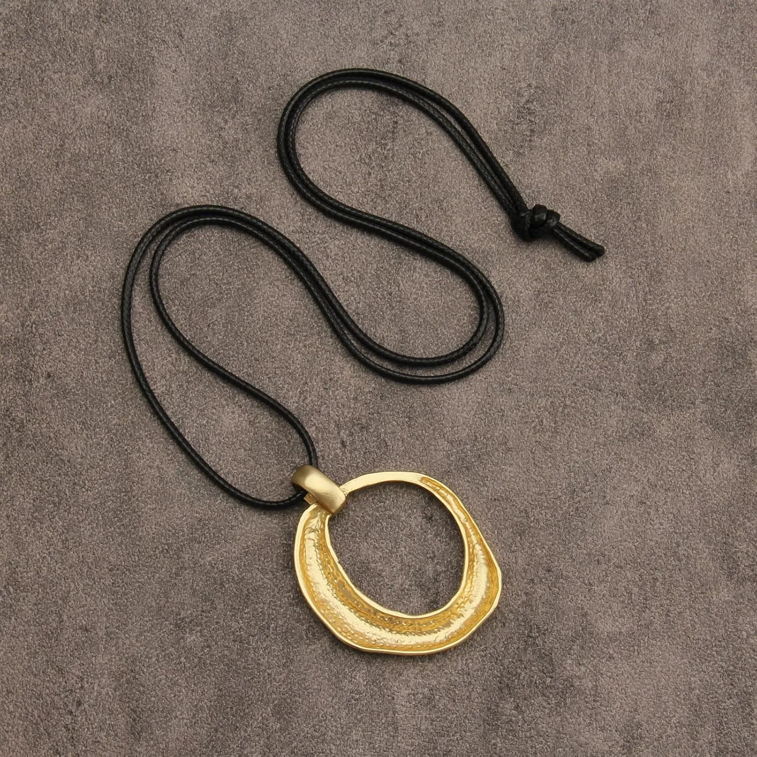 GelConnie Wooden Necklaces for Women Gold Leather Necklace Long Boho Layered Necklace Silver Hippie Choker Necklace Bohemian Jewelry for Women