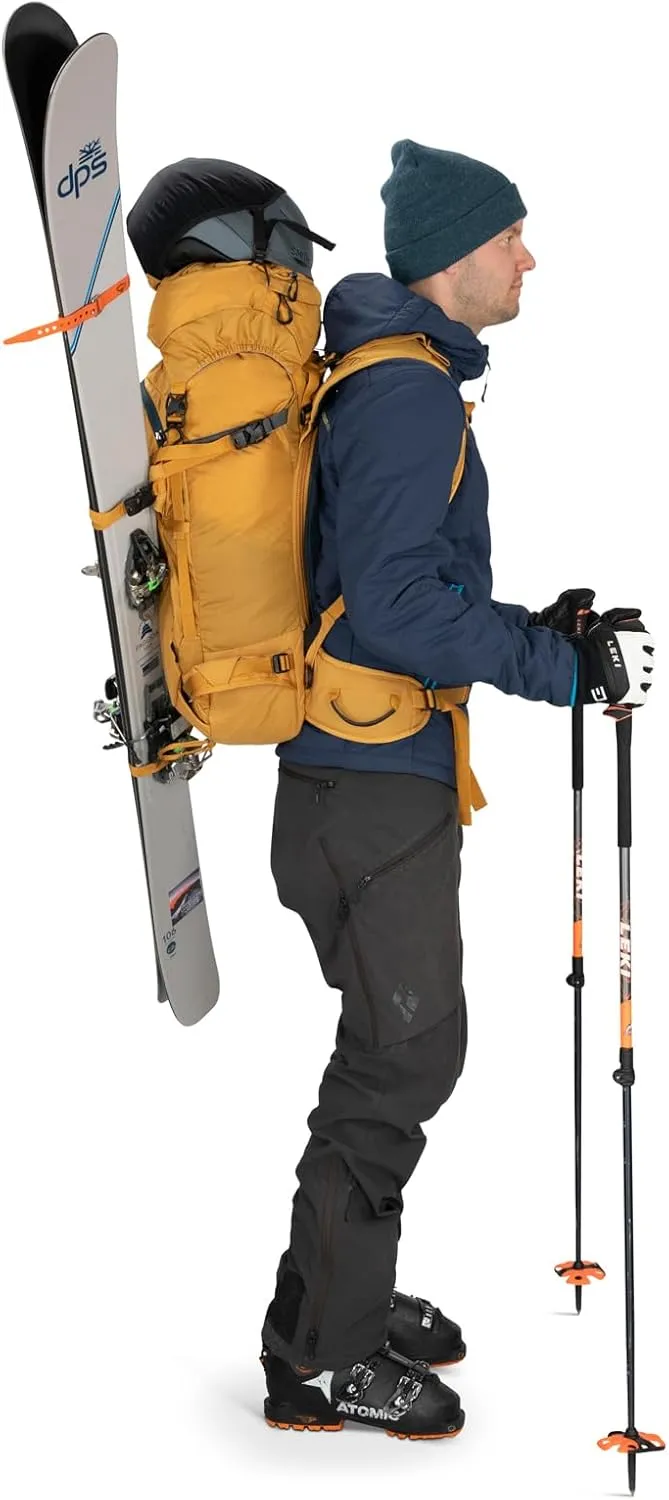 Osprey Soelden 42L Men's Ski and Snowboard Backpack, Black