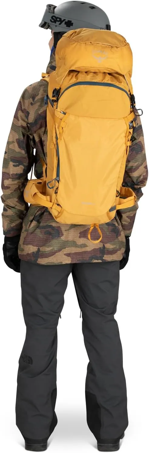 Osprey Soelden 42L Men's Ski and Snowboard Backpack, Black